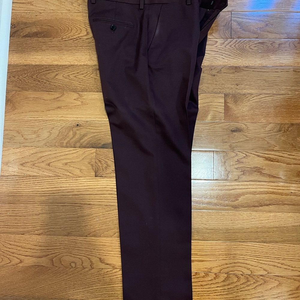 Express Men's Maroon Suit - Picture 5 of 6